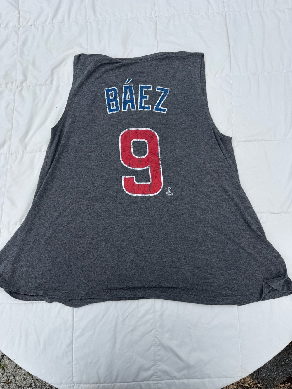 Gray women’s Baez #9 Sleeveless Baseball Tee